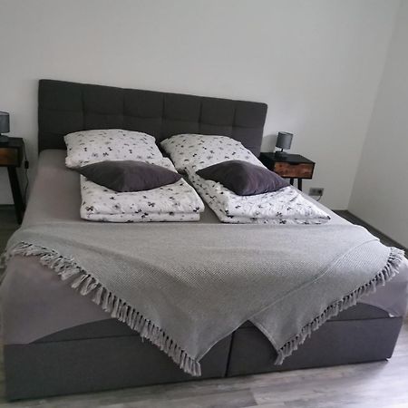 Ferienwohnung Waldbroel ヴァルトブレール エクステリア 写真